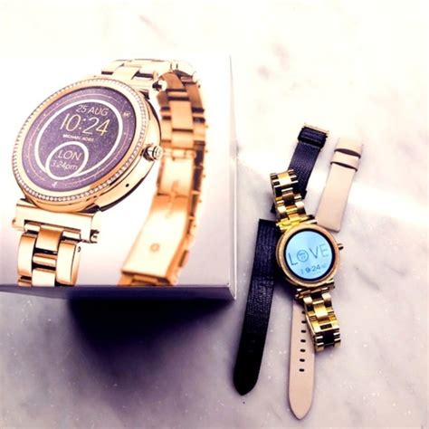 michael kors smartwatch sofie bandjes